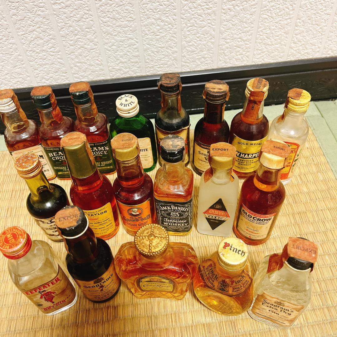 【未開封】ウイスキーミニボトル☆２１本セット☆古酒