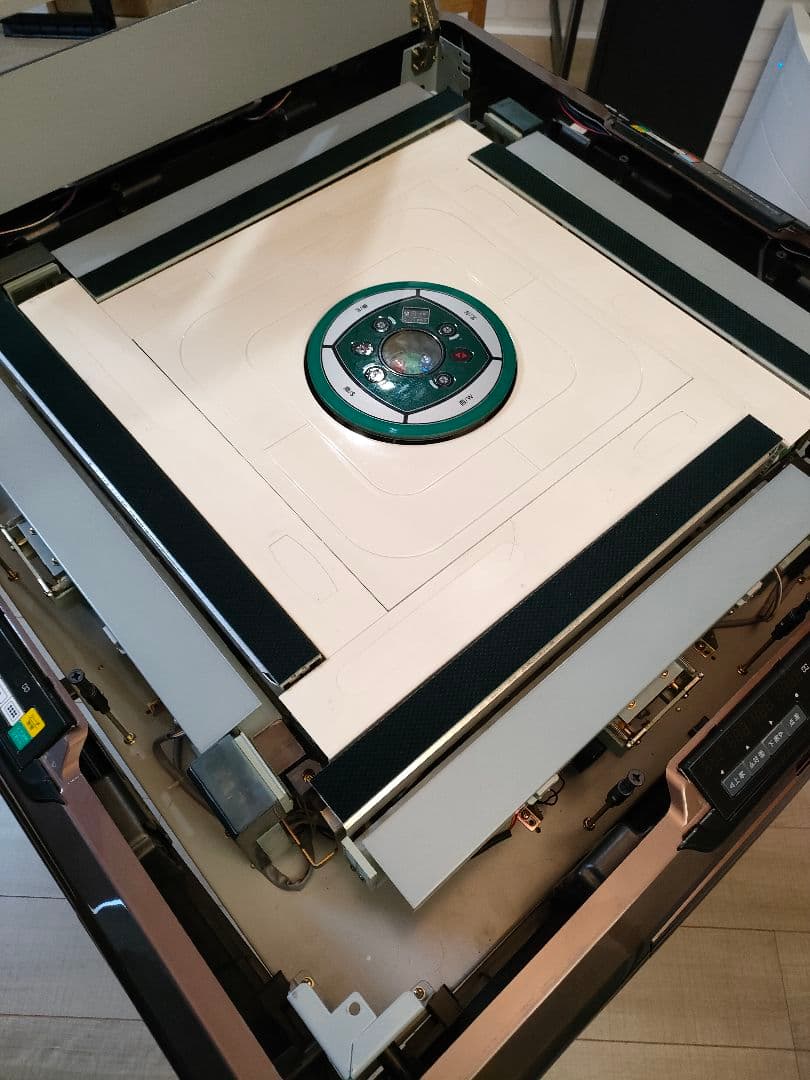 全自動麻雀卓【点棒不要機】大阪引取限定