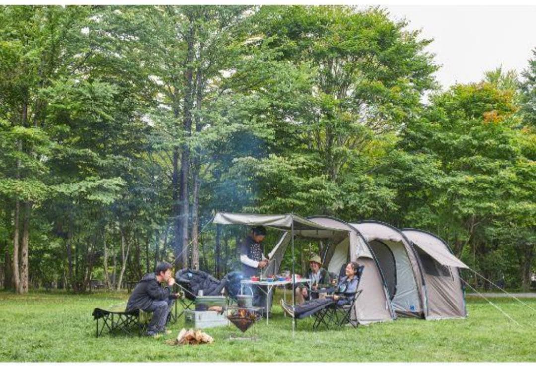 ホールアース　ハーフクーヘンsc 3〜４人用　かまぼこ型テント