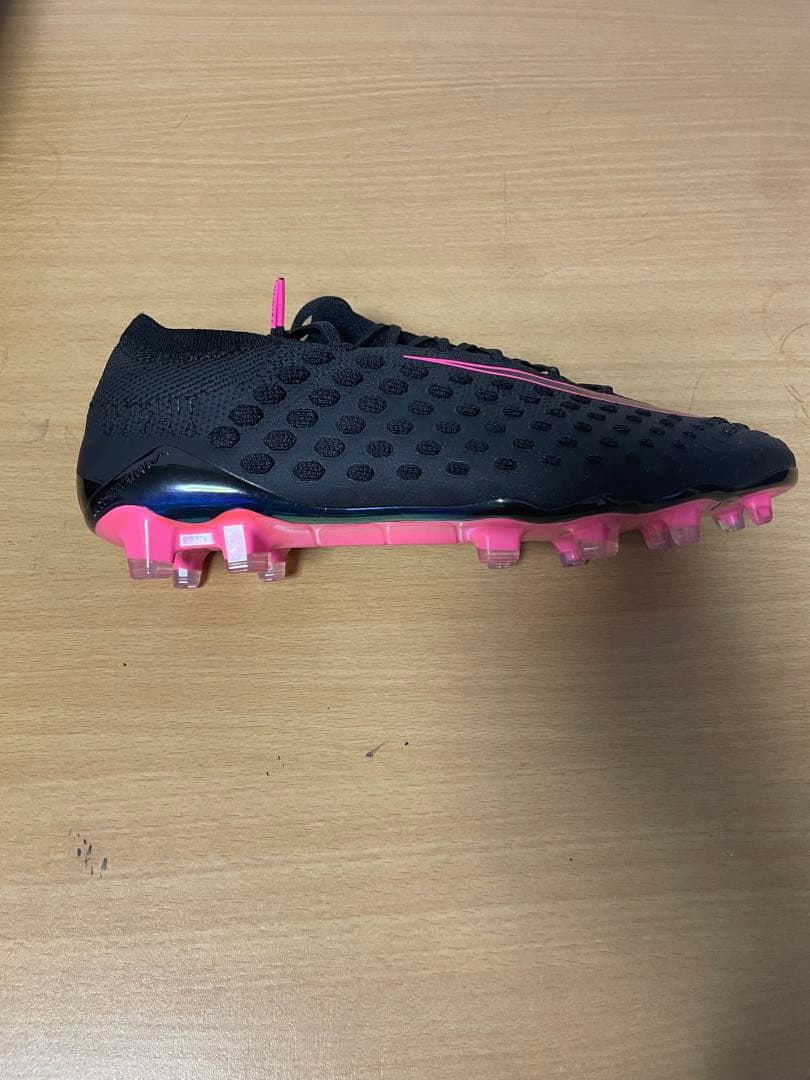 ナイキファントムウルトラヴェノム PHANTOM ULTRA VENOM FG