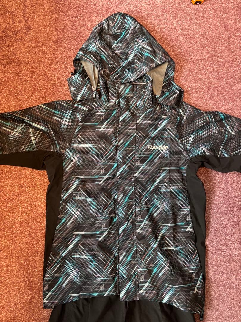 FLAG SHIP イノベーティブストレッチレインスーツ　Lサイズ