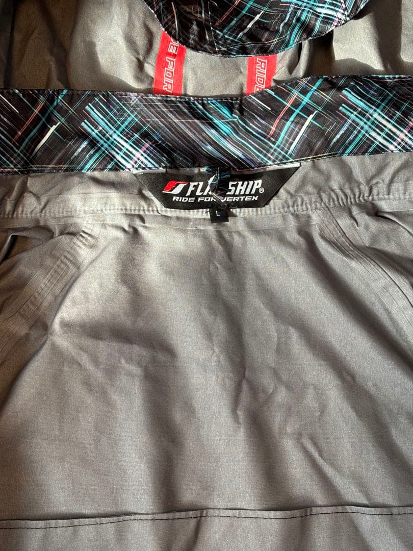 FLAG SHIP イノベーティブストレッチレインスーツ　Lサイズ