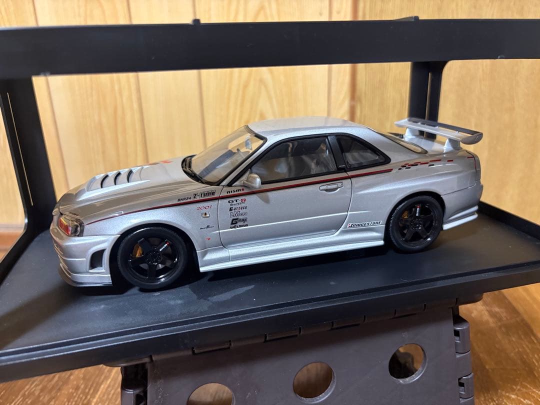 1/18 R34 スカイラインGT-R Z-TUNE オートアート スカイライン