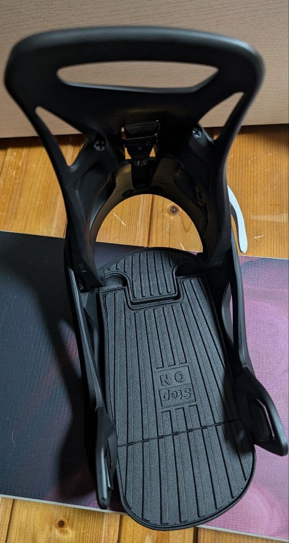 23-24モデル　Burton Step On セット