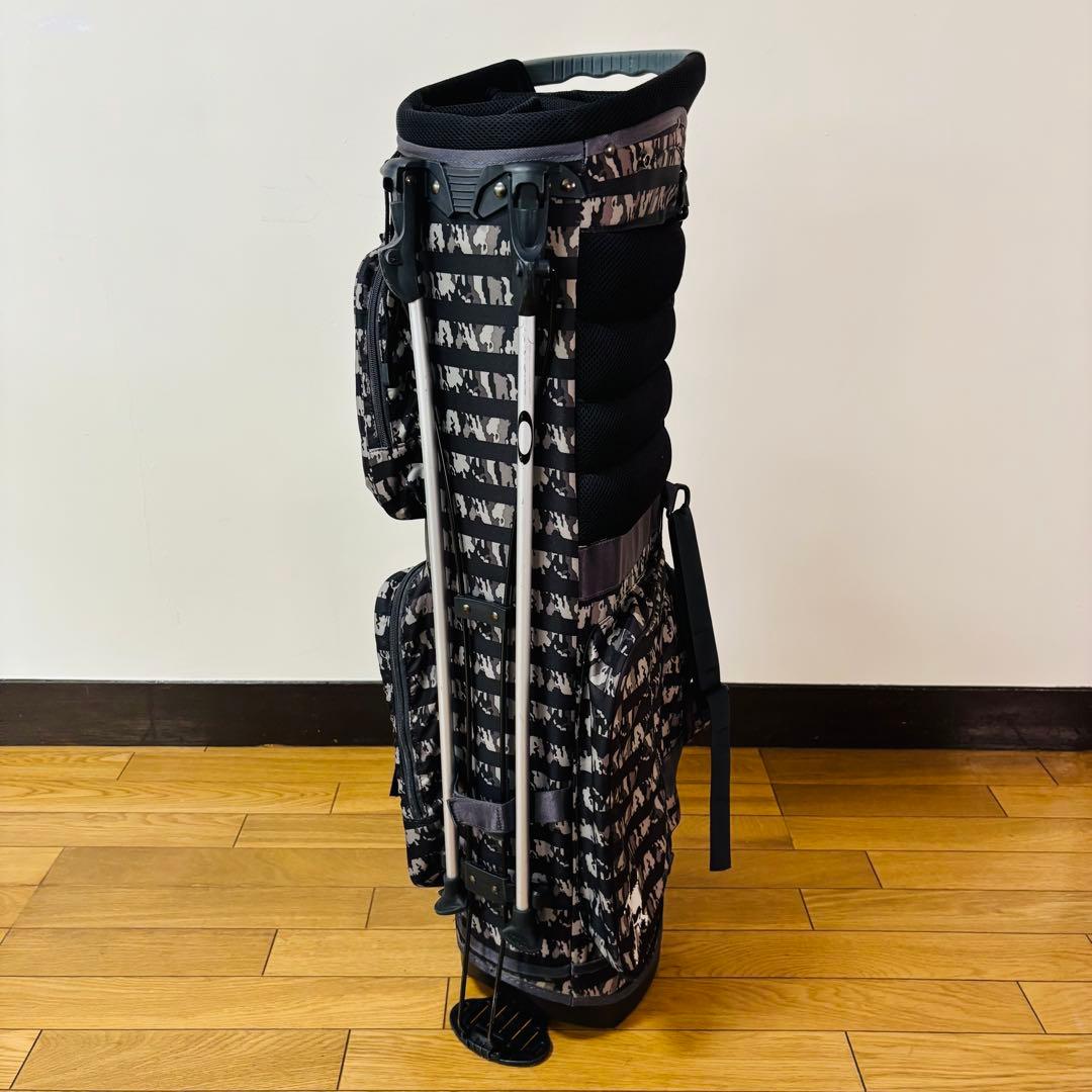 【希少品】　ＯＡＫＬＥＹ オークリー スタンド式 キャディバッグ 送料込み