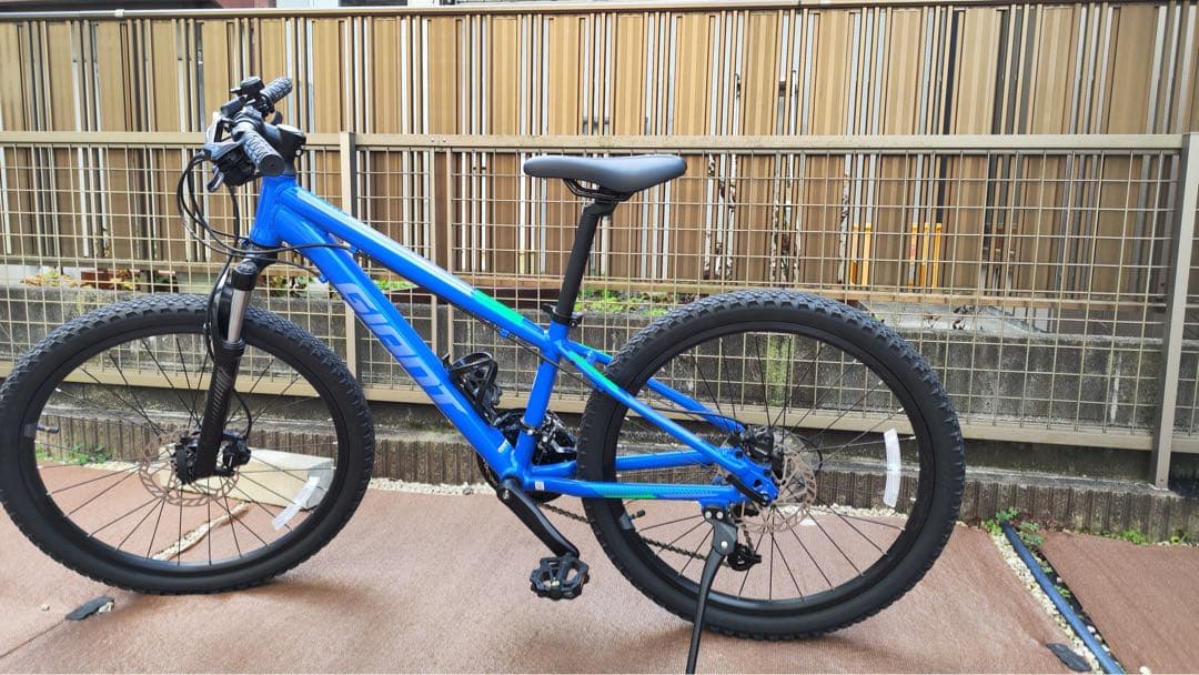 【三重県北部　引取限定】Giant マウンテンバイク 24インチ