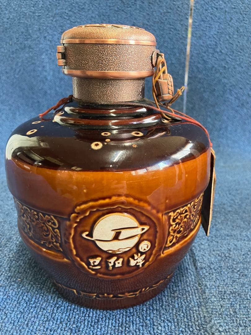 山崎12年、響、中国酒3種