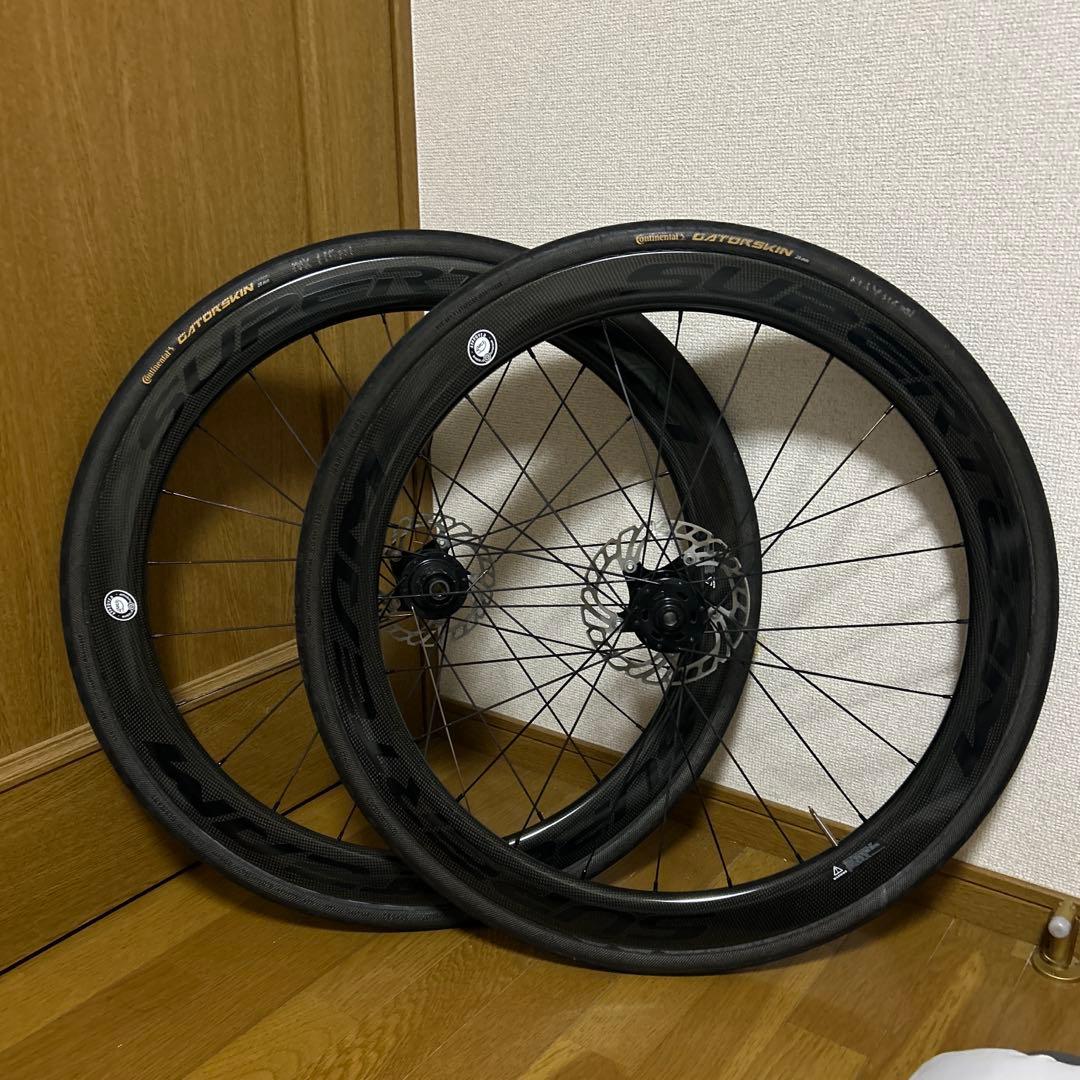 スーパーチーム カーボンホイール ディスクブレーキ