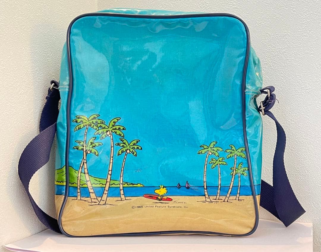 SNOOPY スヌーピー　エナメル　ショルダーバッグ　レトロ　ジャンク品　レア