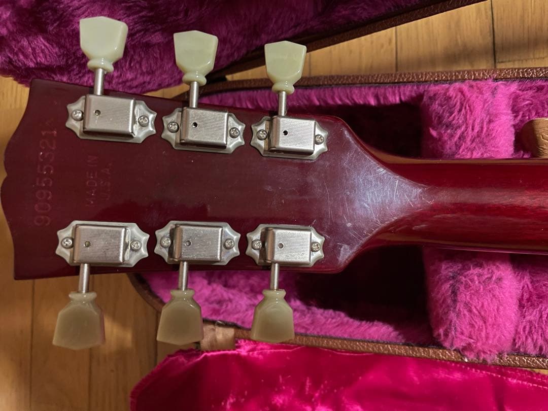 Gibsonレスポールスタンダード チェリーサンバースト