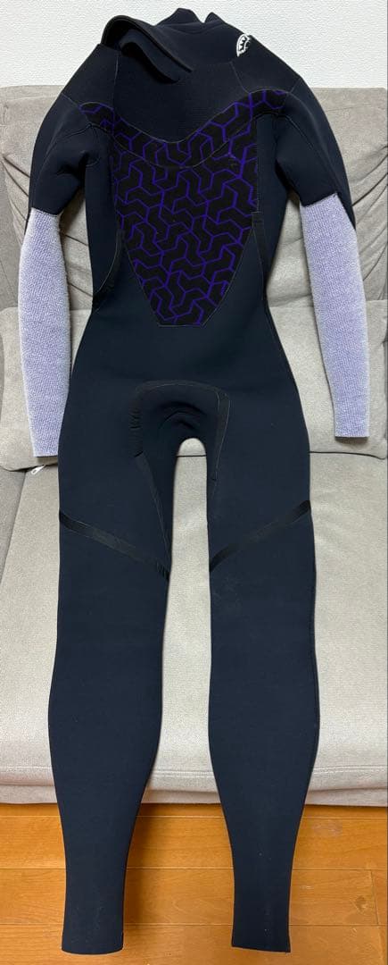 BILLABONG 3mm M/Lサイズ サーフィン用 ウエットスーツ