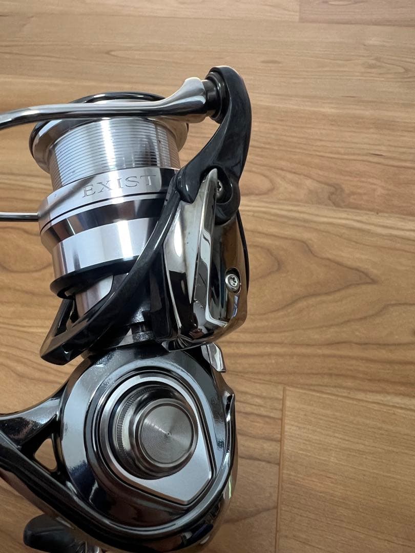 リール DAIWA 18EXIST LT2500