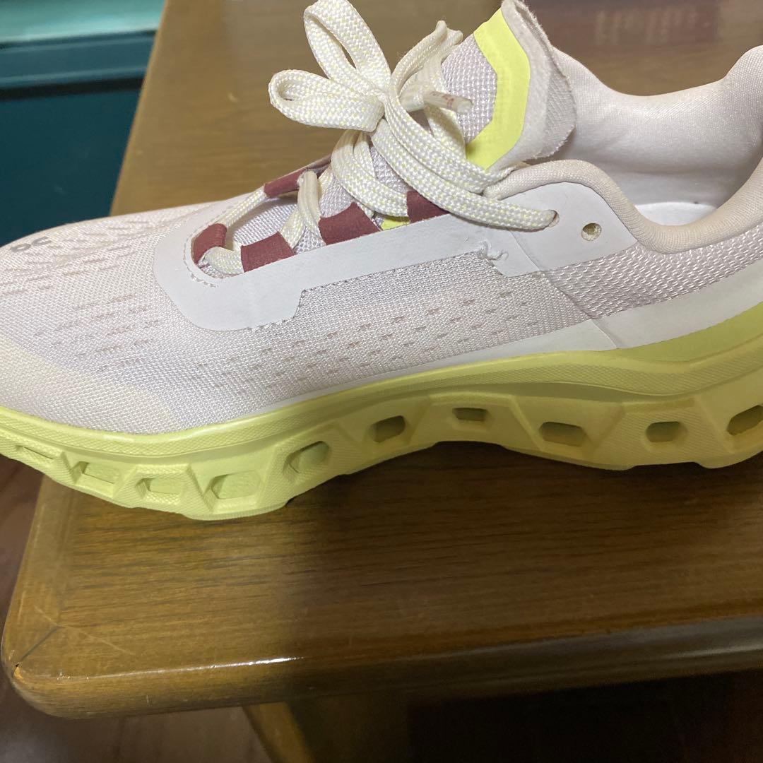 On Cloud monster クラウドモンスター　23.5cm