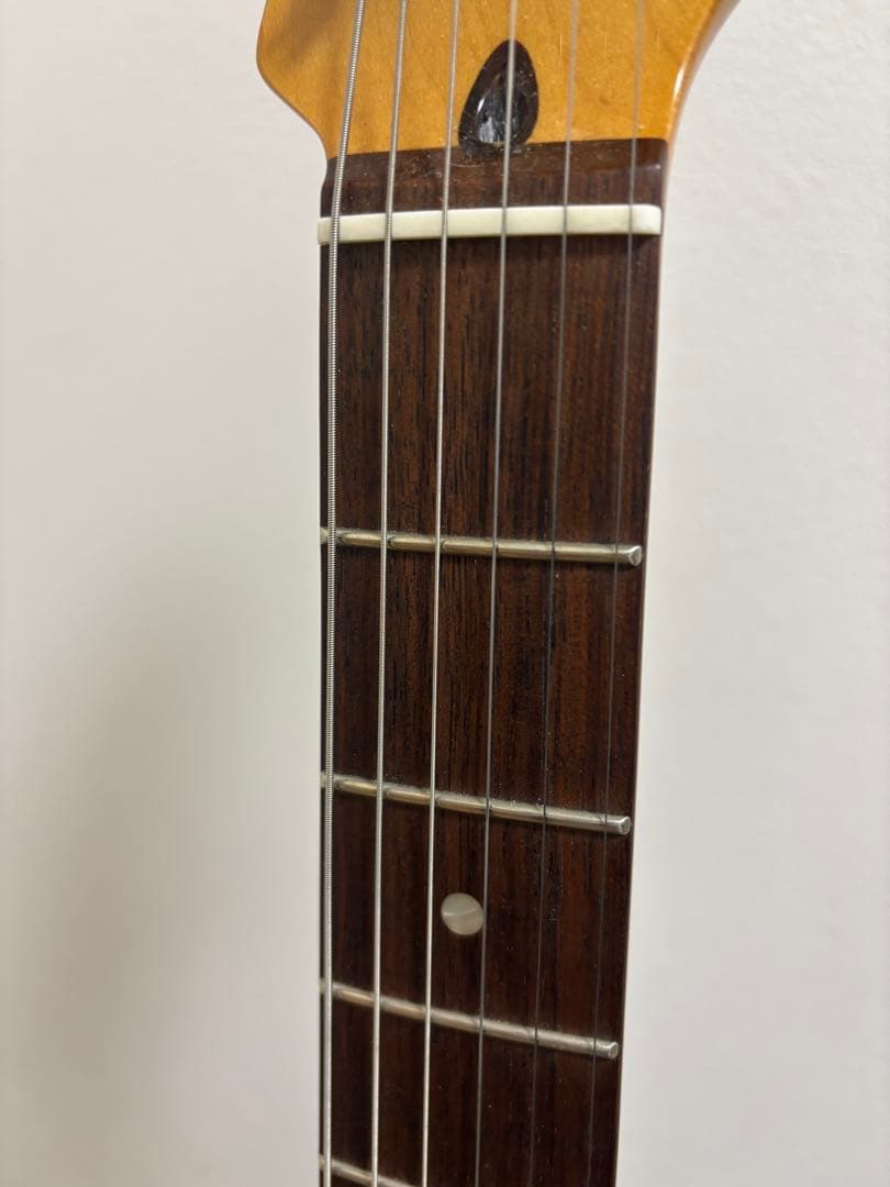 ギター Squier classic vibe 60s stratcaster