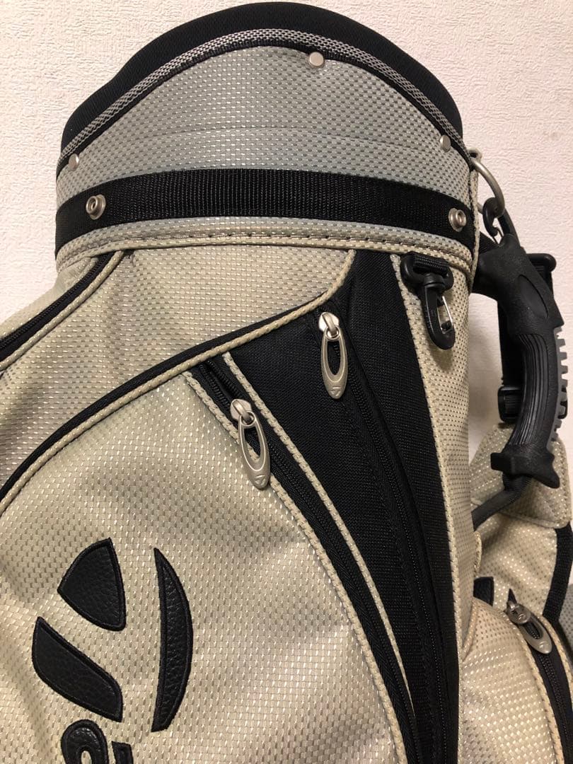 【送料込み】ラウンド未使用　美品　テーラーメイド　ゴルフバッグ　希少レア