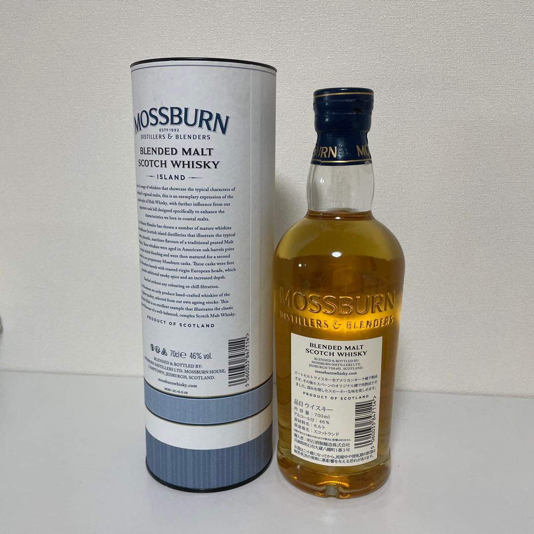 モスバーン　アイランド　ブレンデッドモルトウイスキー 700ml 箱入り