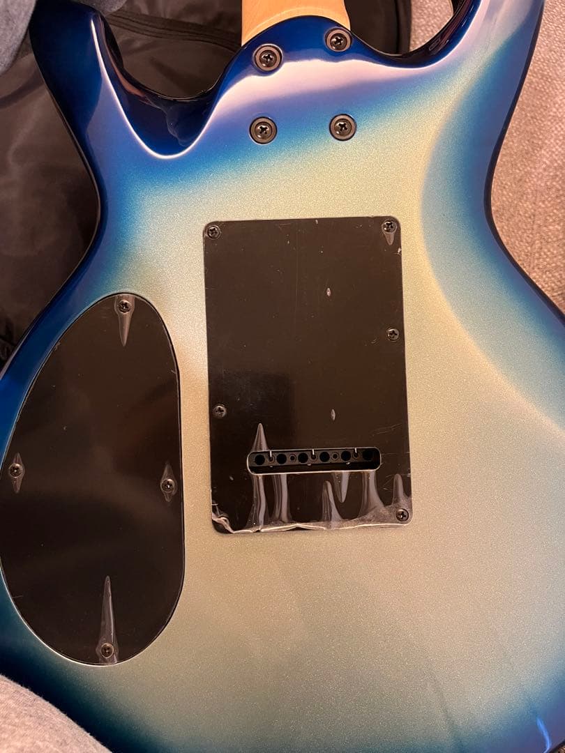 l D エレキギター