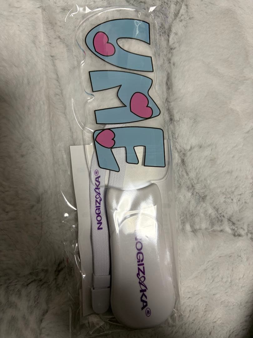 梅澤美波 アクリルペンライト