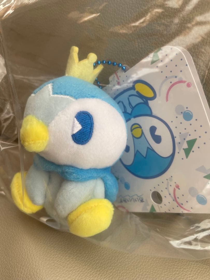 おいしいみず ポッチャマ　マスコット ぬいぐるみ