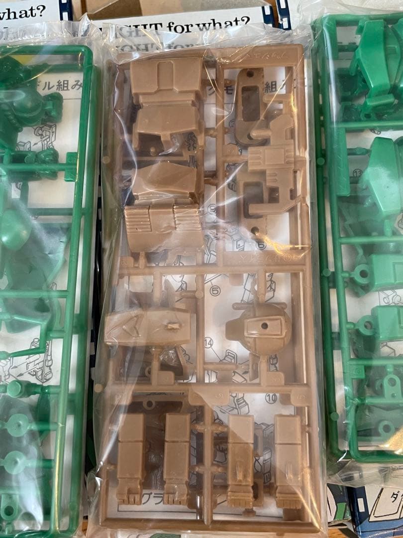 ダグラム プラモデル カバヤ 4体セット 未使用