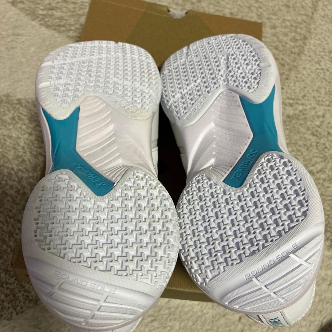 ヨネックス　YONEX パワークッション　カスケードアクセルミッド　新品未使用