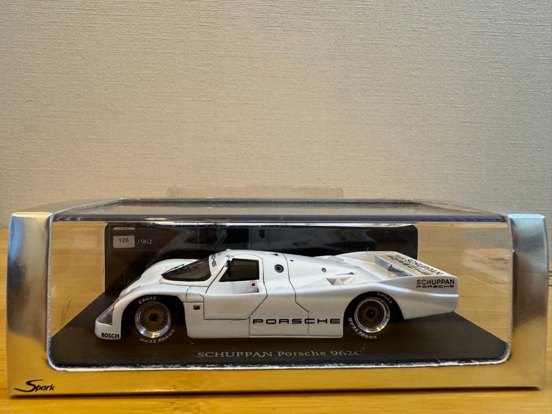 【SPARK】限定964台Porsche 962C White Schuppan