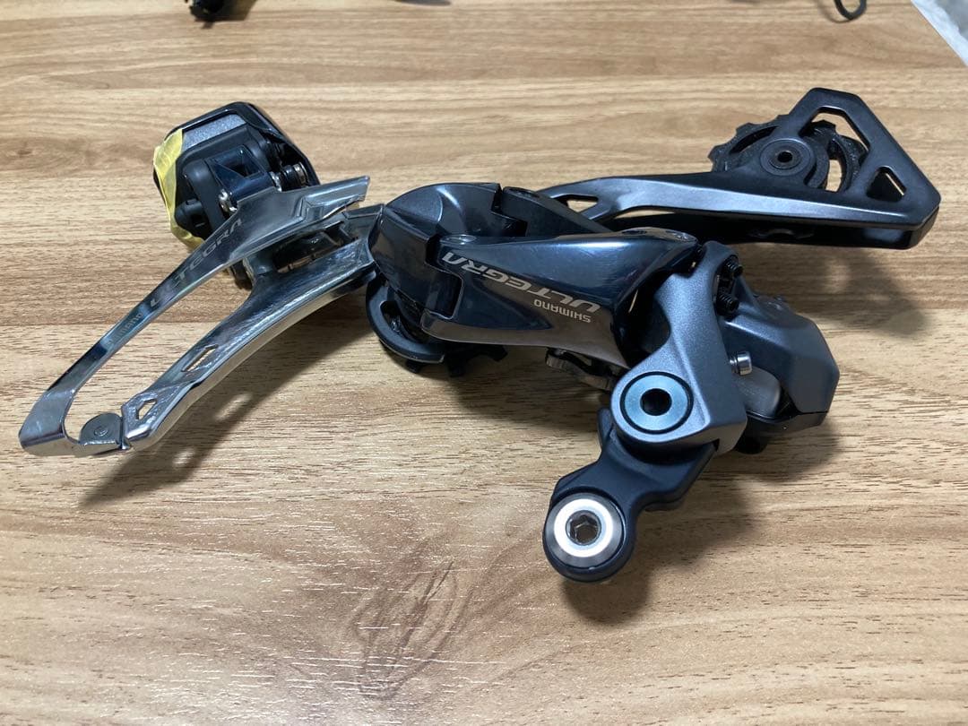 シマノ アルテグラ　R8070 Di2 ワイヤレスユニットセット　11速