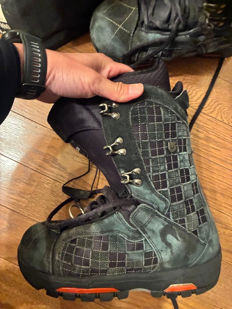 BURTON スノーボードブーツ 25.5