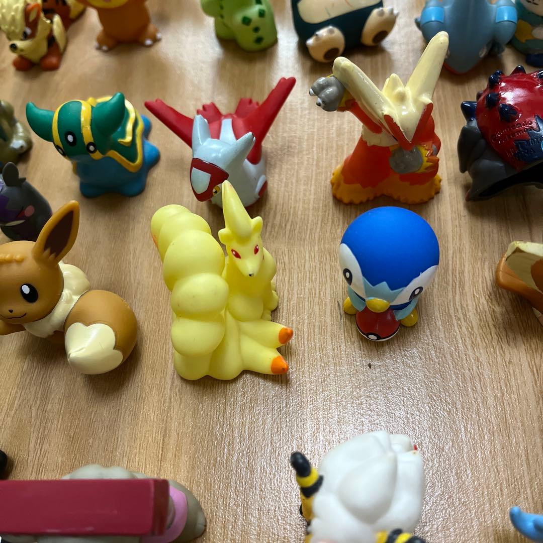ポケモン 指人形　ポケモンキッズ　まとめ売り　フィギア　ソフビ　たくさん