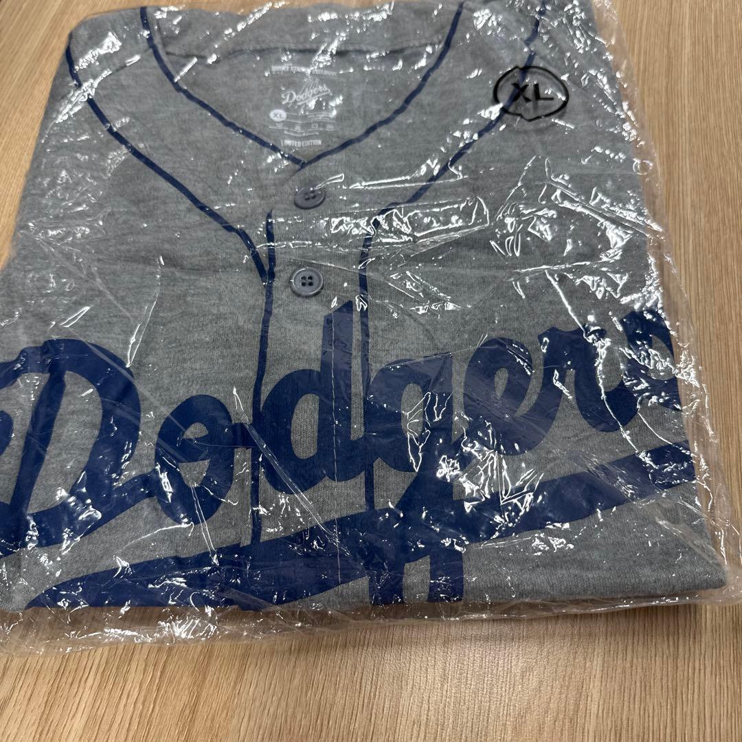 【新品未開封】ドジャース　ユニフォーム　XL 来場者特典