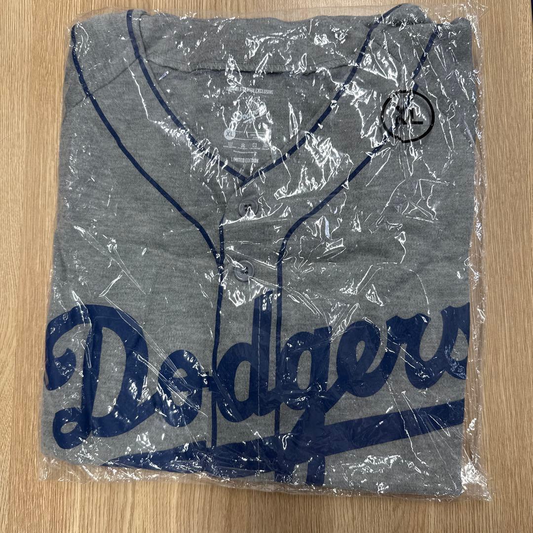 【新品未開封】ドジャース　ユニフォーム　XL 来場者特典