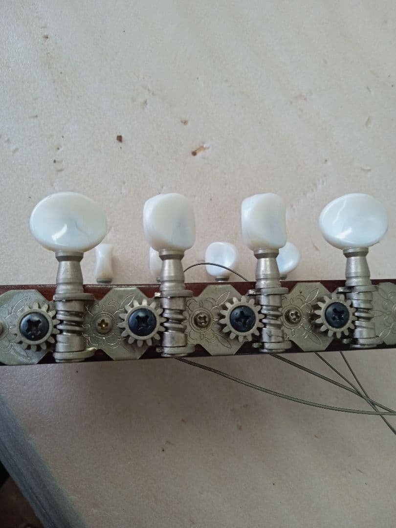 木製ペンタゴン型マンドリン 8弦ジャンク品　未清掃