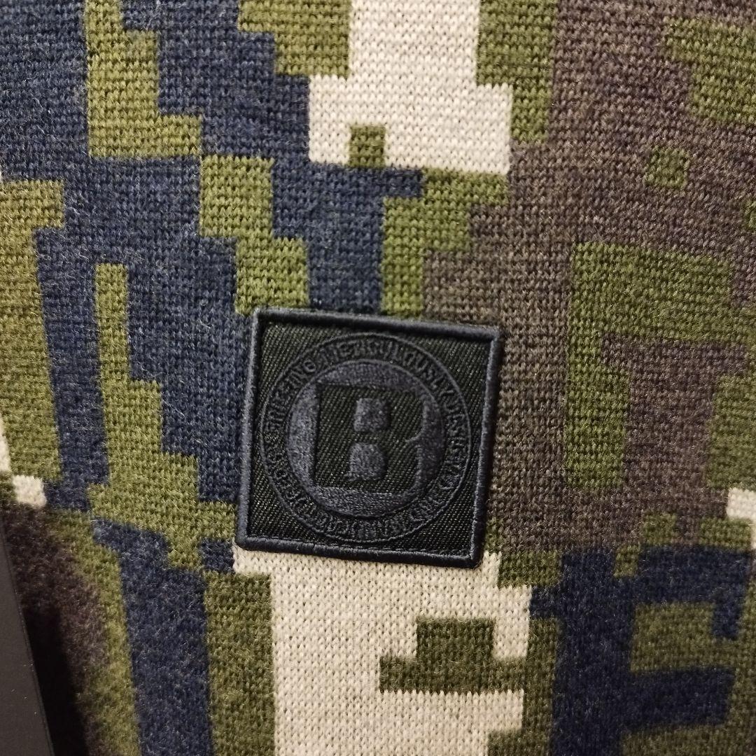 【新品】BRIEFING ブリーフィング オリーブグリーン 文字柄 セーター