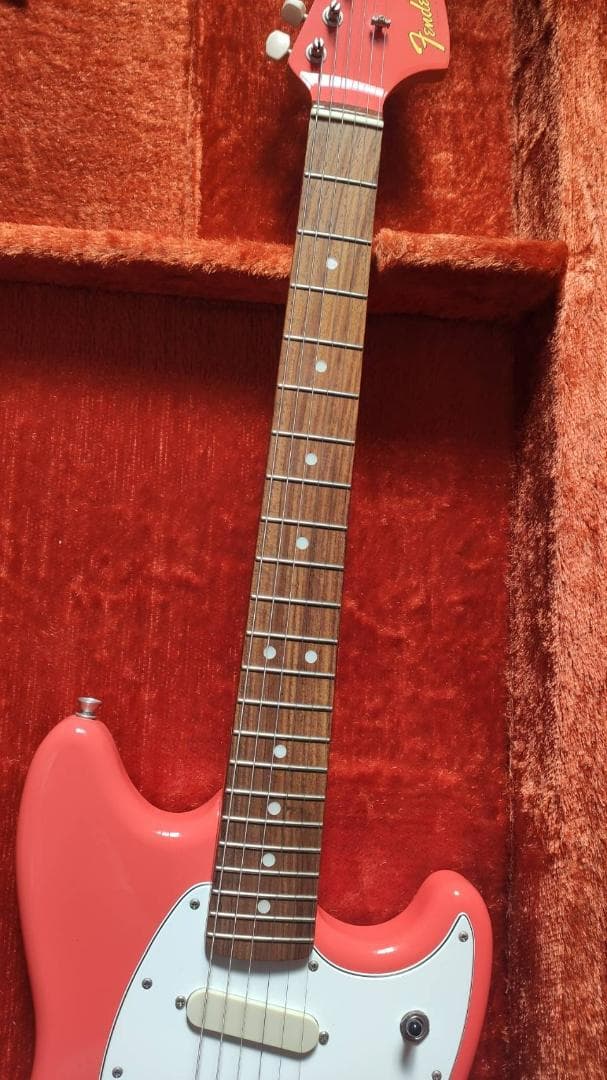 ギター Fender Char Mustang Zicca Limited Model