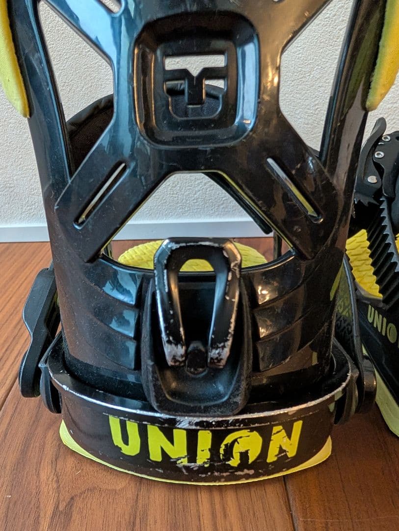 【キッズSサイズ】UNION スノーボードビンディング 黒/黄