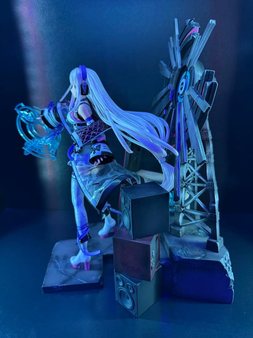 エミリア Neon City Ver 渋スク