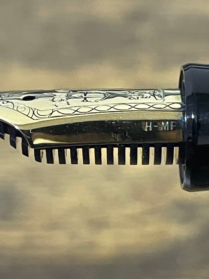 試し書きのみ　旧ニブ　プロフィット　21 字幅MF セーラー　万年筆