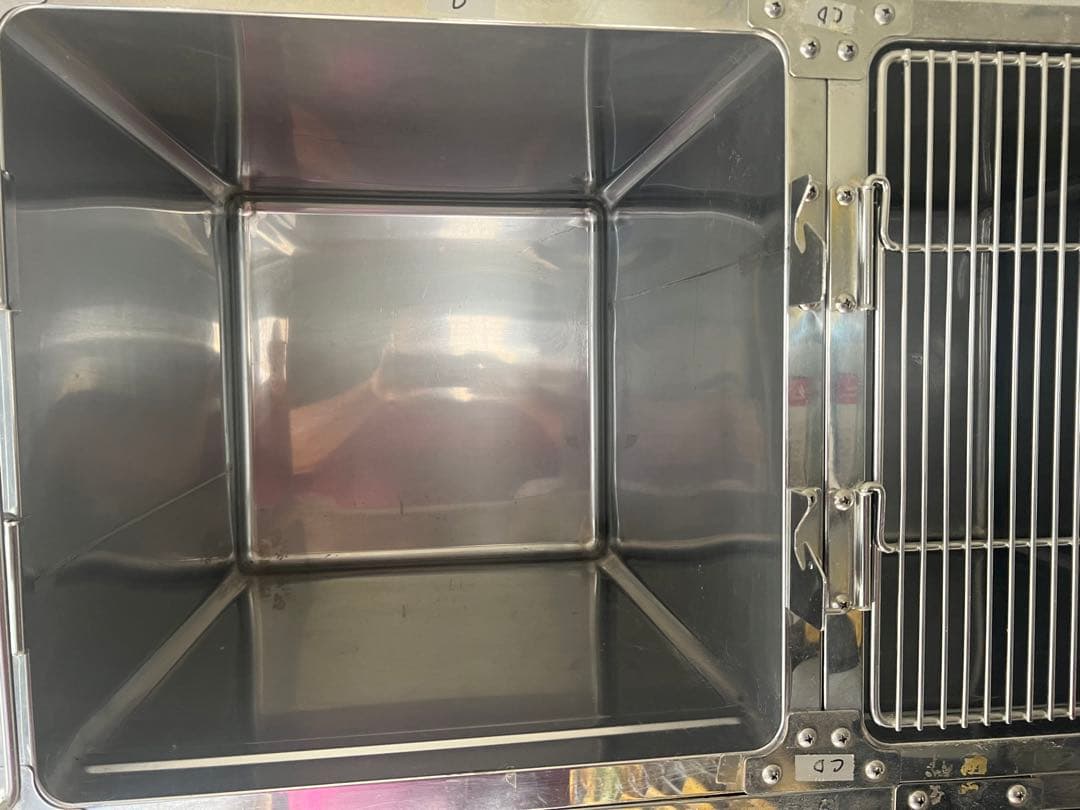 ステンレス　犬舎　ケージ　トリミング　ペットホテル　動物病院　業務用