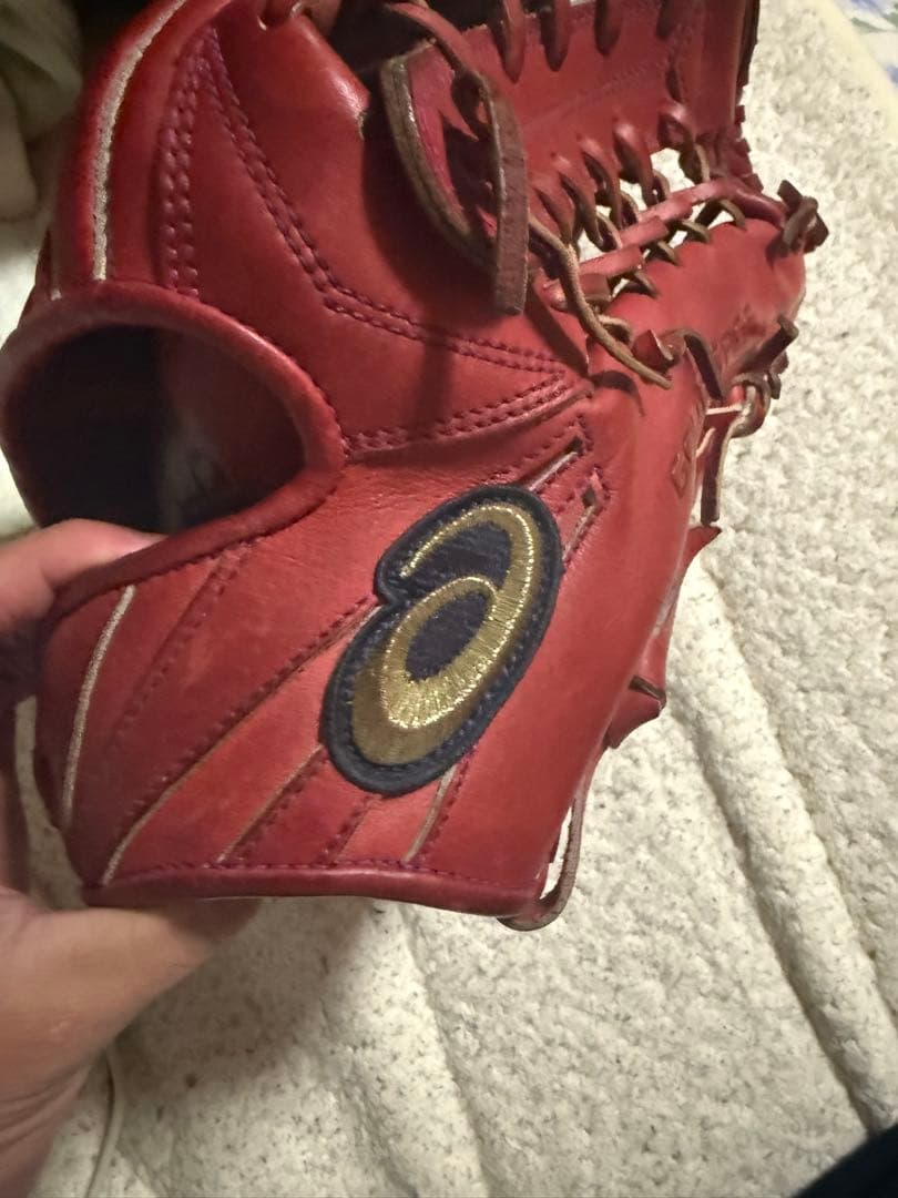 アシックスゴールドステージ硬式外野用グローブ