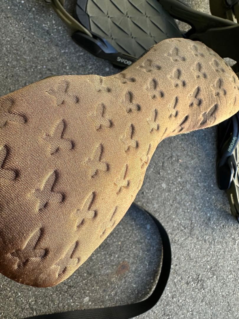 SALOMON SHADOW Sサイズ