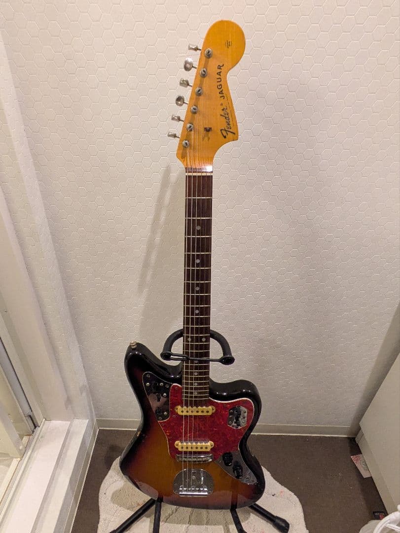 Fender Jaguar サンバースト エレキギター