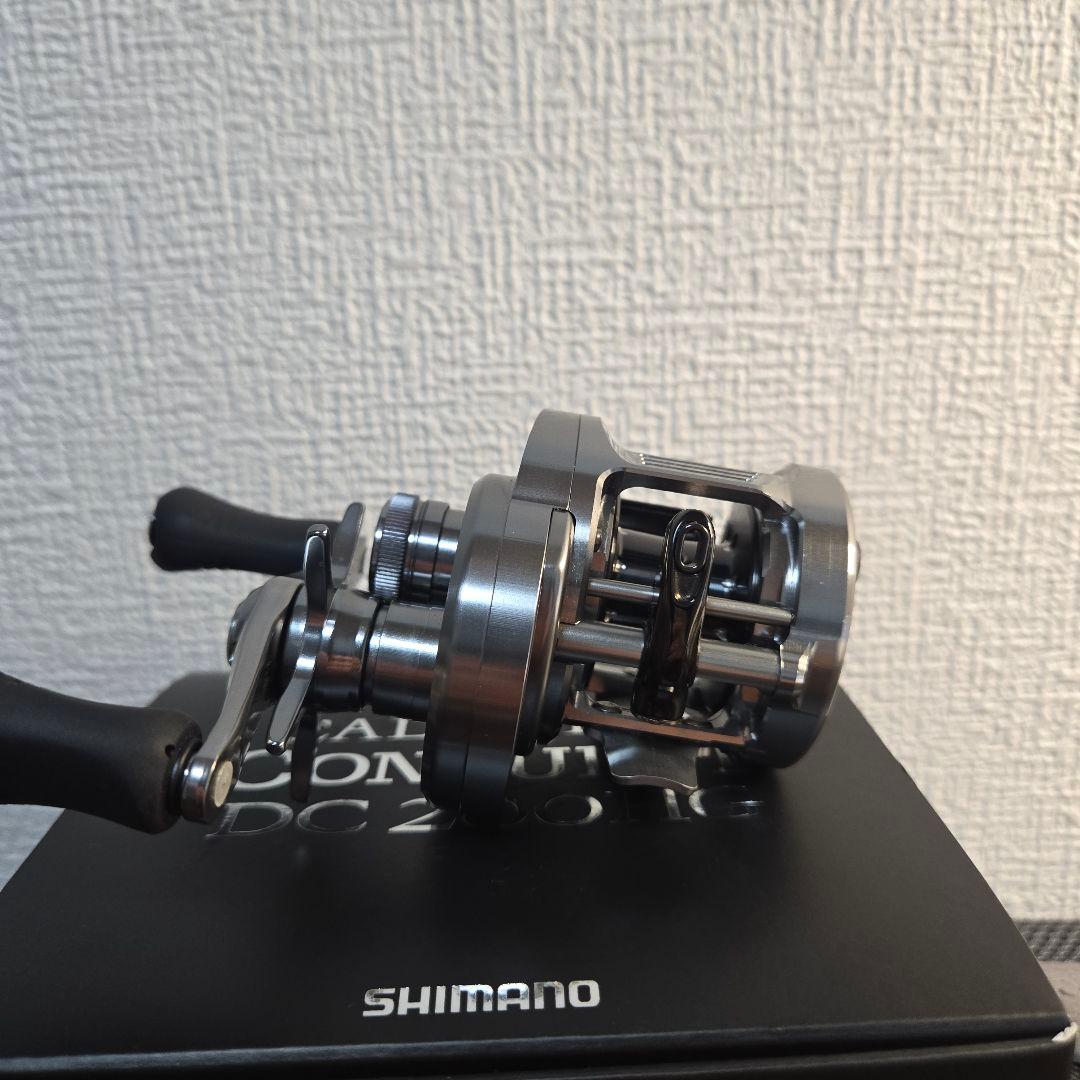 【匿名配送】20 カルカッタ コンクエスト DC200HG 右