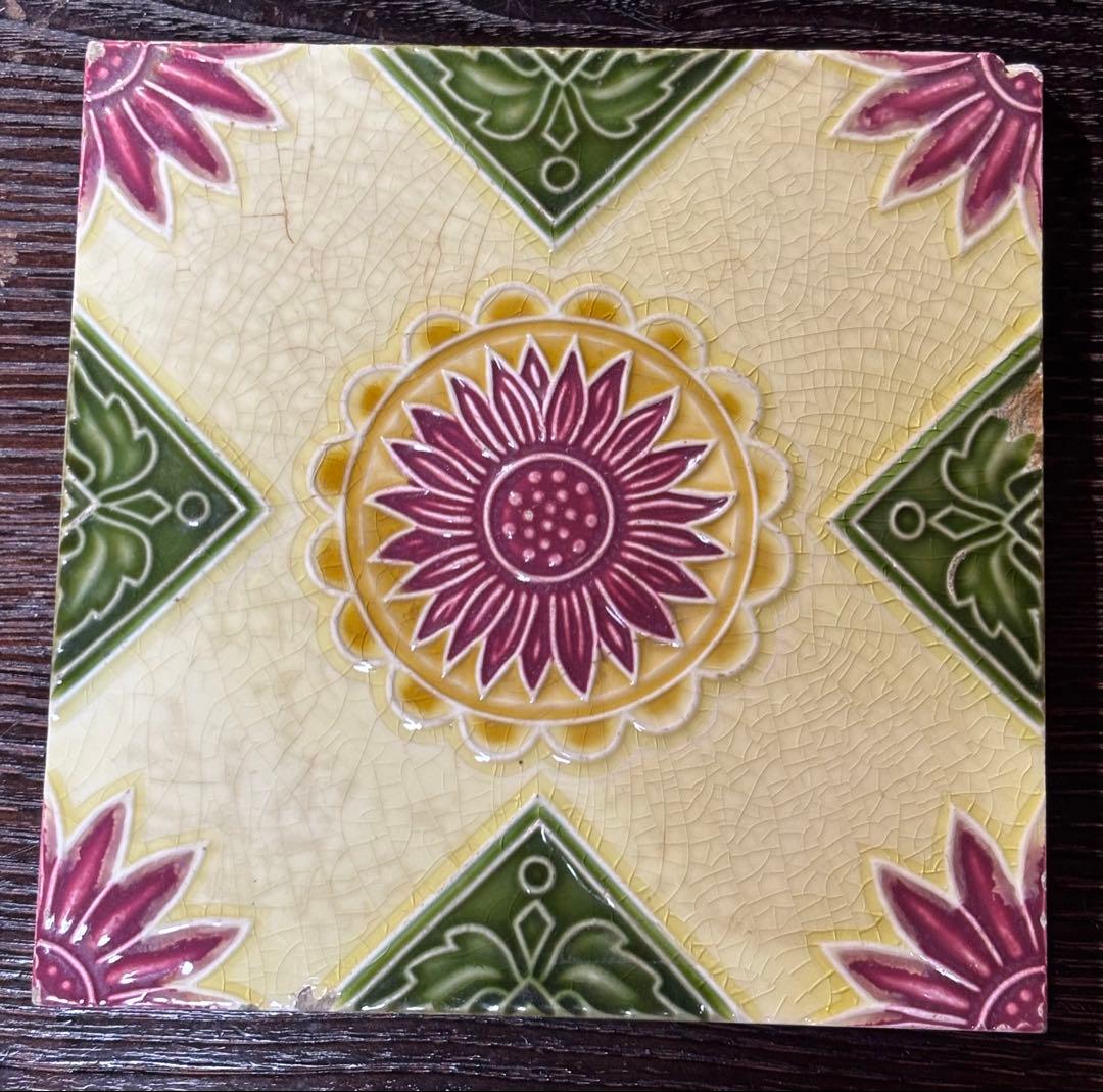 マジョリカタイル　ダントー　日本タイル工業　4枚