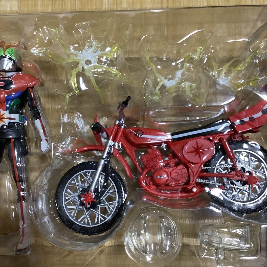 ジ*仁様 期間限定価格　S.H.Figuarts仮面ライダーストロンガー＆カブト