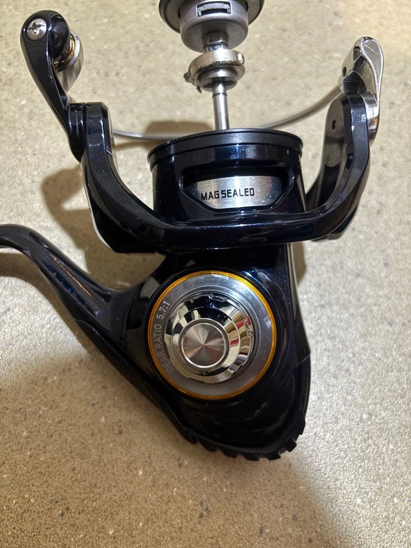 美品　格安　ダイワ DAIWA 16ブラスト 4500H