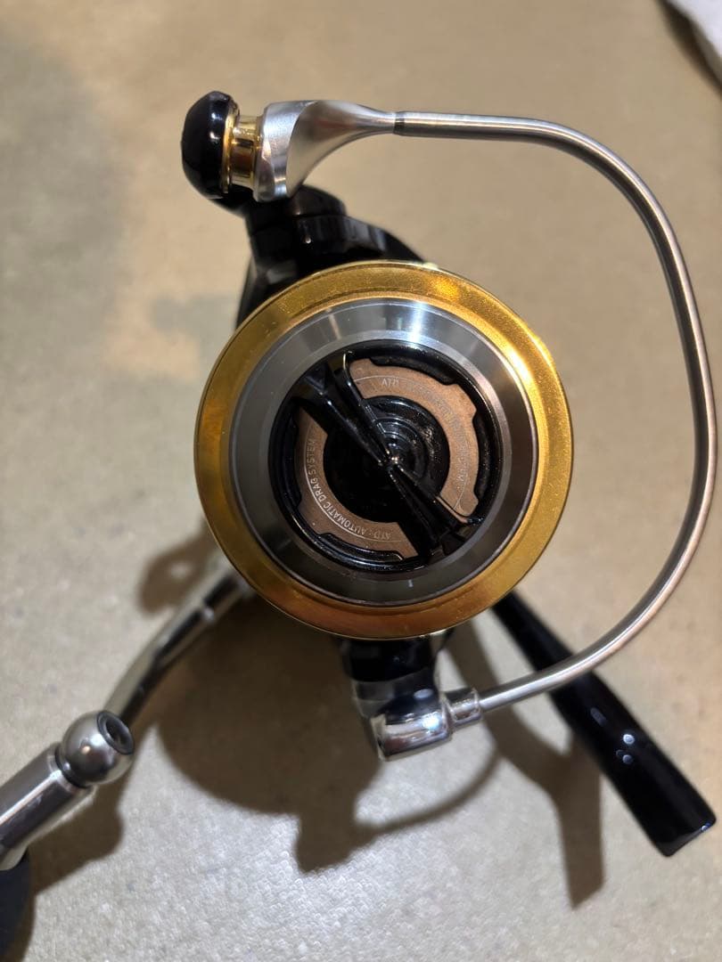 美品　格安　ダイワ DAIWA 16ブラスト 4500H