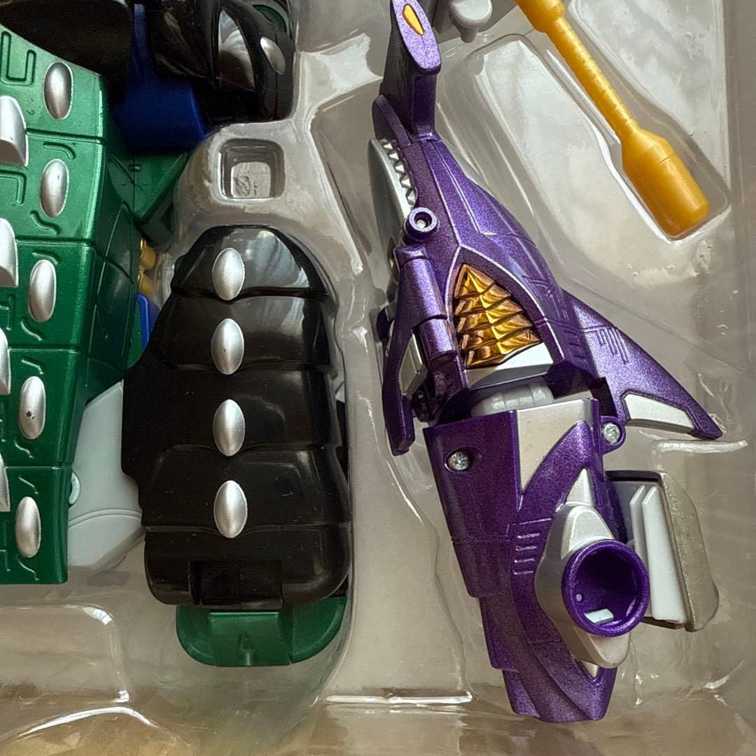 魔獣合体 DXガオハンター　バンダイ