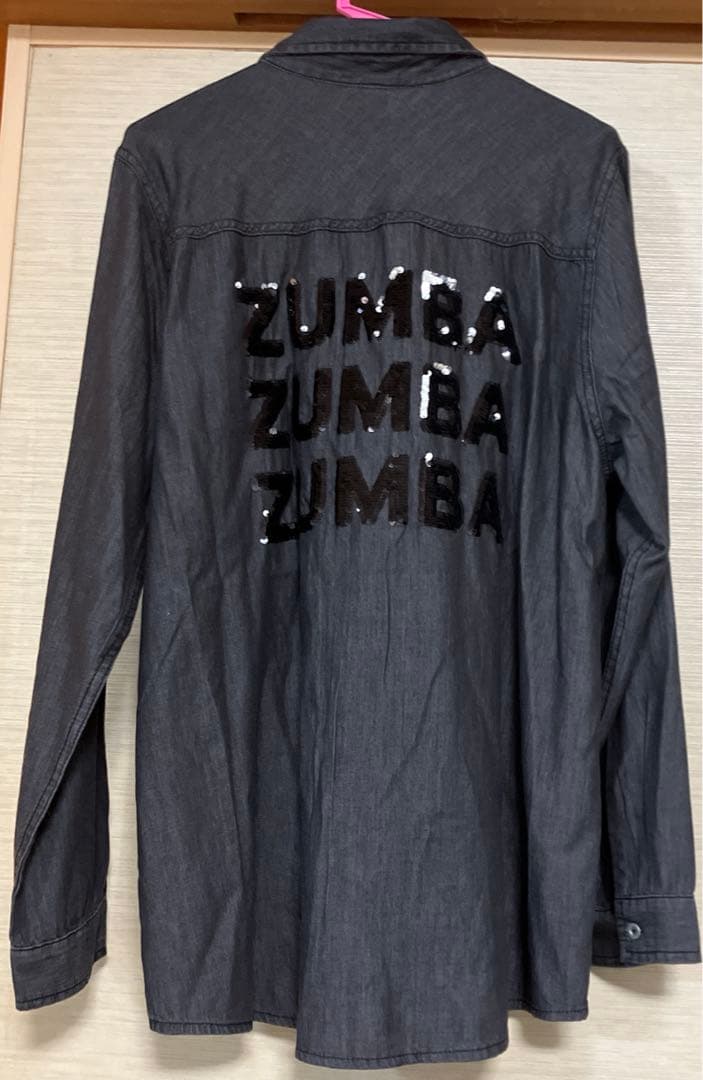 ズンバ　長袖シャツ　正規品L