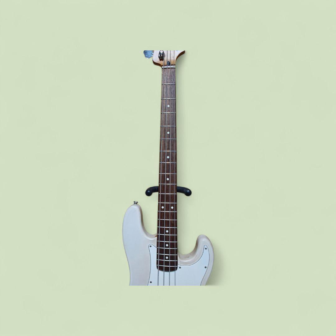 ベース Fender Mexico Precision Bass 1996-97
