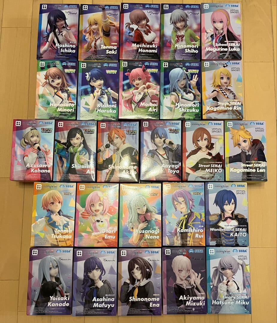 プロセカ　全メンバー26体＋劇場版ミク2体　フィギュアセット売り